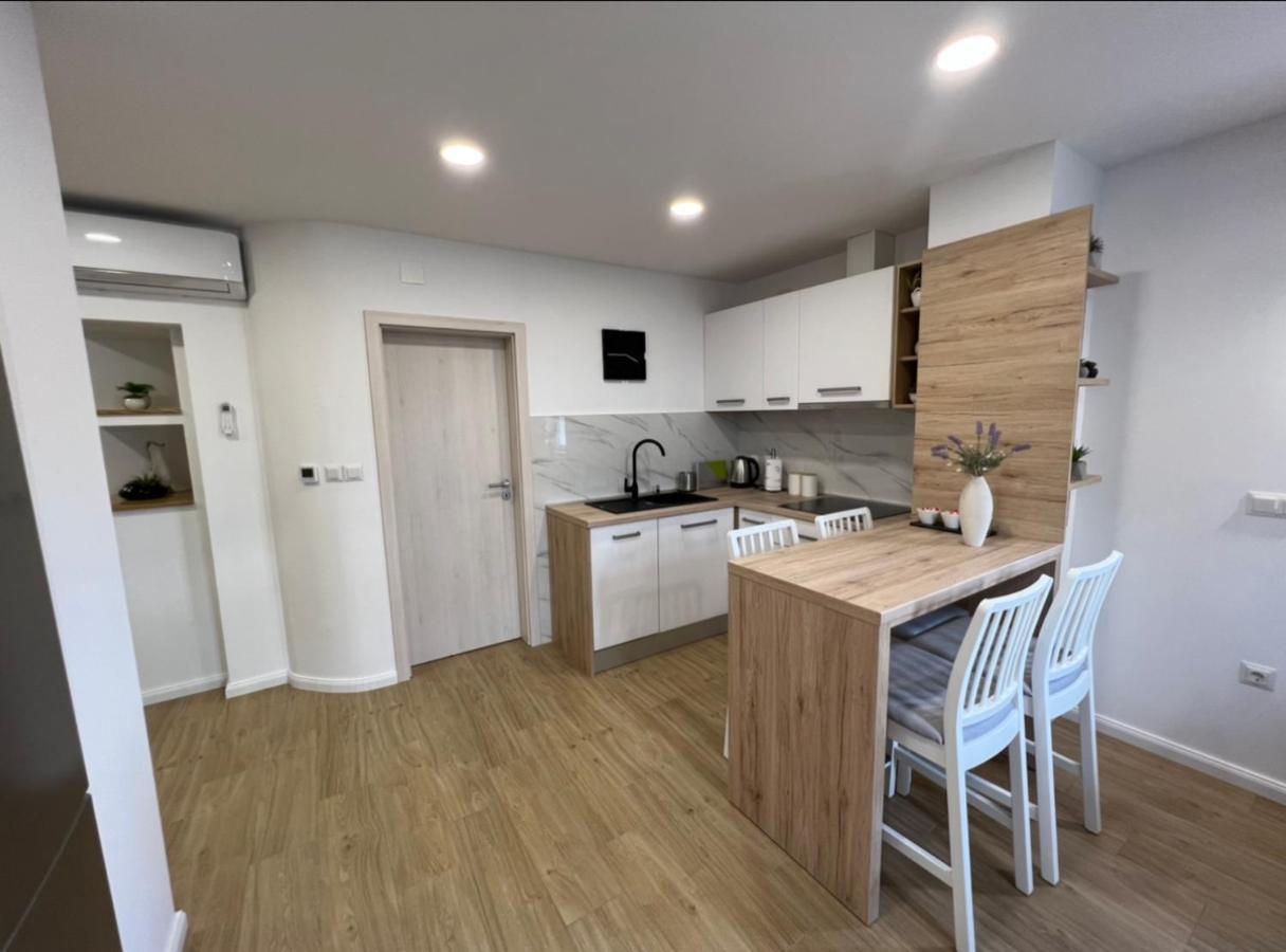 Apartmani Nova Karlovac Dış mekan fotoğraf