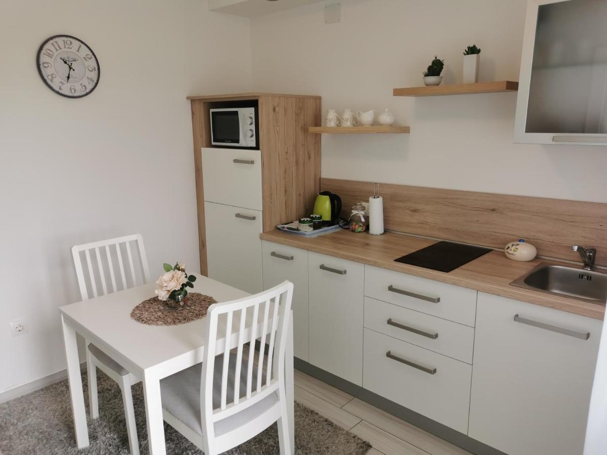 Apartmani Nova Karlovac Dış mekan fotoğraf